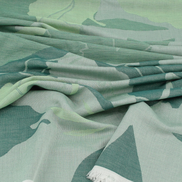 Green-women's-cotton-stole-Amaryllis