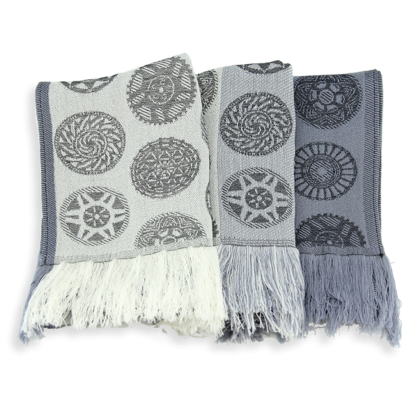 Grey-wool-men's-scarf-Chrono