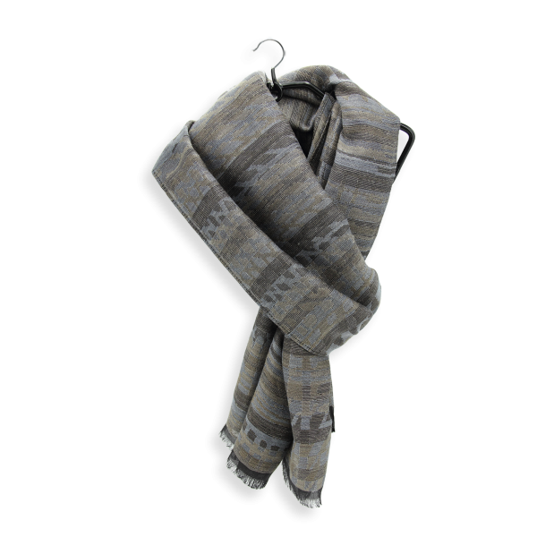 Men's-grey-wool-bleed-stole-Cromagnon