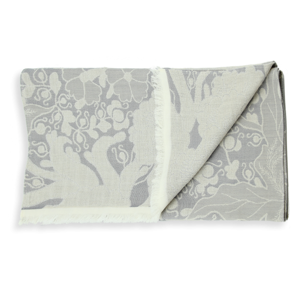 Grey-wool-cashmere-women’s-scarf-oiseaux paradis