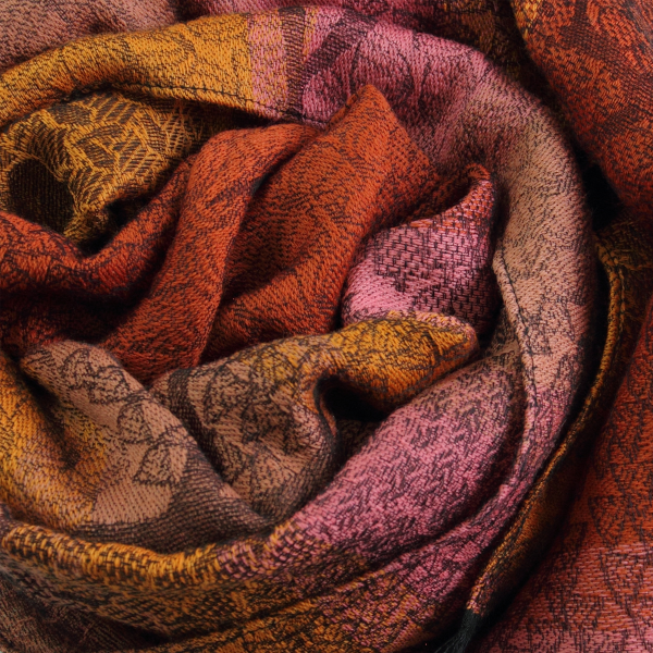 Orange-made-in-France-merino-wool-women’s-scarf-Olivier