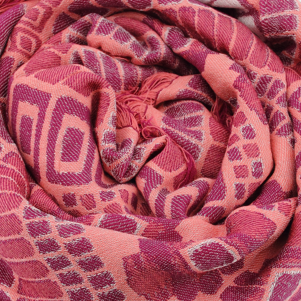 Pink-wool-rayon-women’s-scarf-Rive gauche