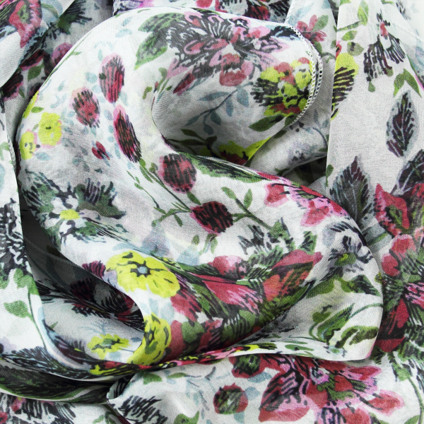 Woman-scarf-printed-silk-romantique-yellow-1A