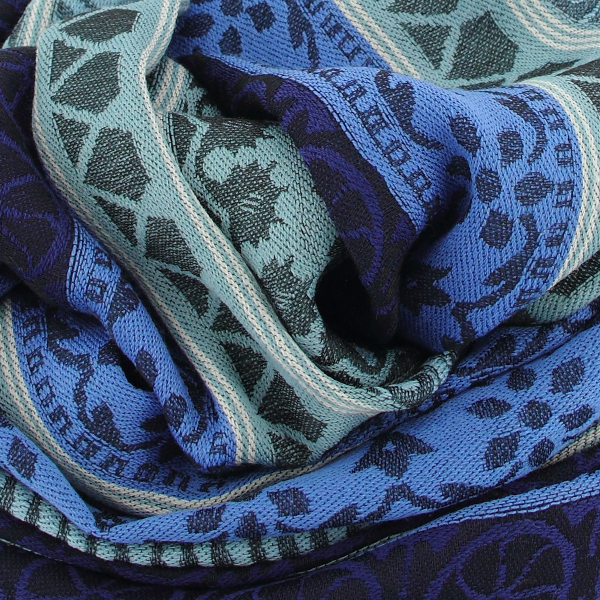 Blue-rayon-wool-women’s-scarf-Precieux