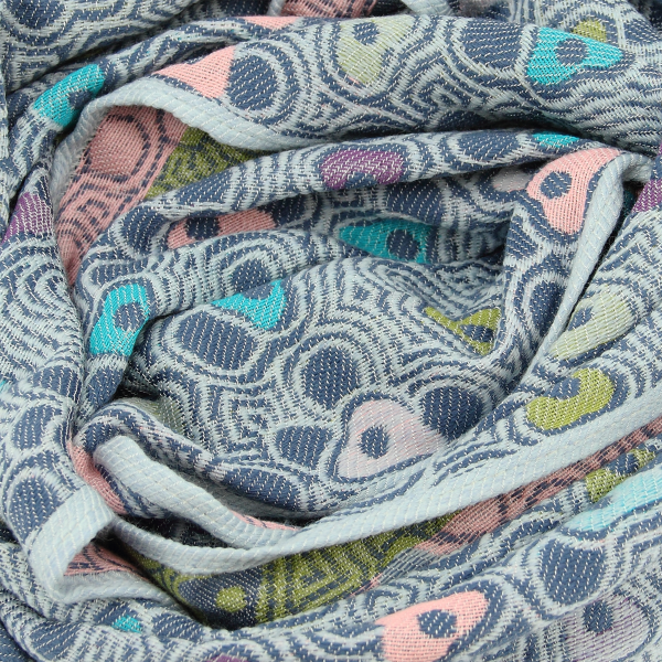 Fun-blue-wool-children’s-scarf