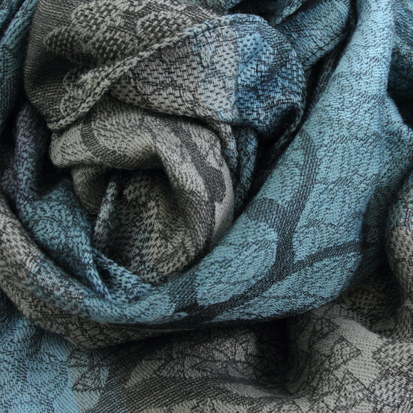 Gray-aqua-made-in-France-Merino-wool-women’s-scarf-Olivier