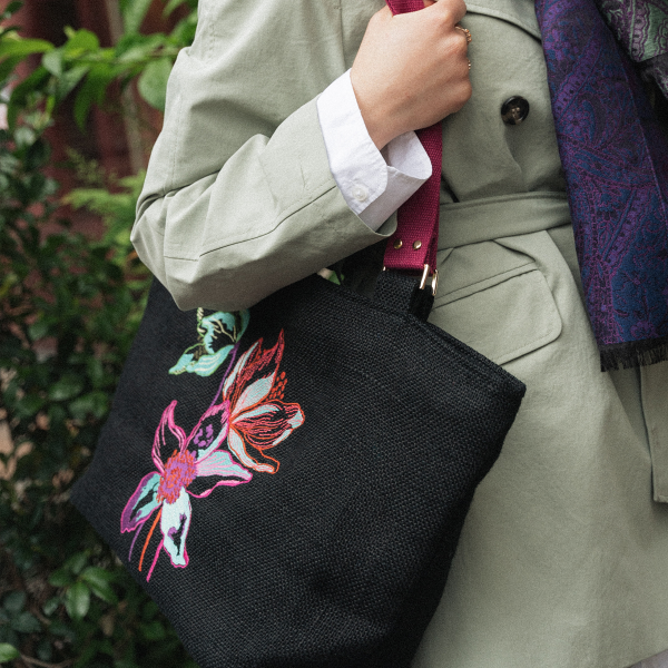 jute tote bag - trio fleuri black