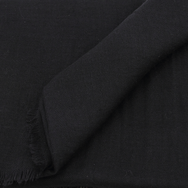 Nuage-black-cashmere-blend-stole