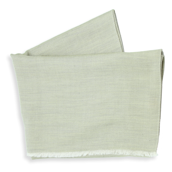 Pastel green-monochrome-cashmere-unisex-blend-stole-Tout doux